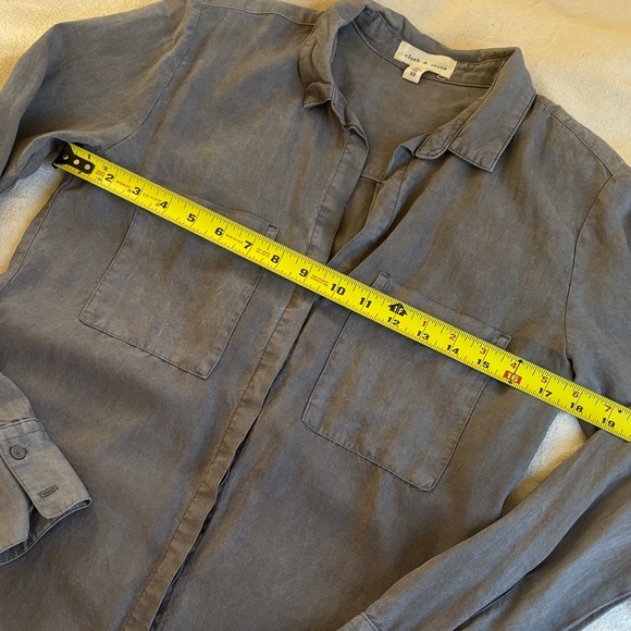 Cloth & Stone Gray Button Down Shirt with Pockets - XS by anthropologie - Picture 6 of 8